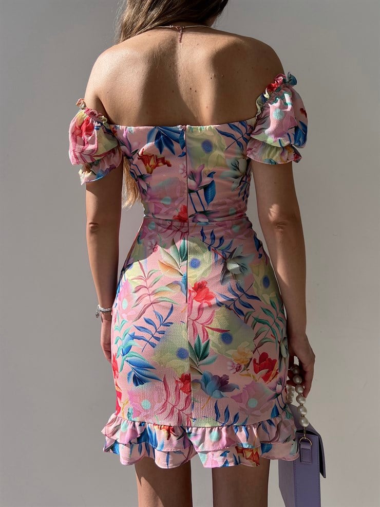 Çiçekli Göbek Pencere Detaylı Fırfırlı  Aden Kadın Pembe Elbise 22Y000217