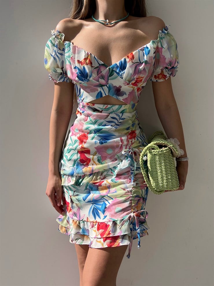 Çiçekli Göbek Pencere Detaylı Fırfırlı  Aden Kadın Beyaz Elbise 22Y000217