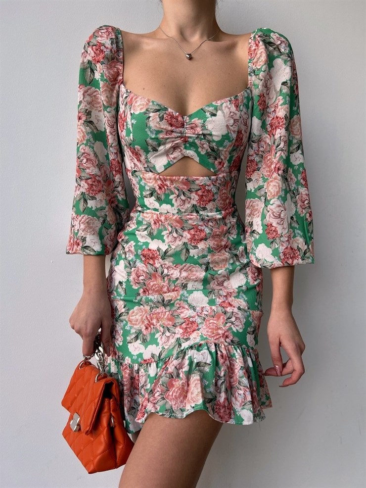 Çiçekli Göğüsü Pencere Detay Eteği Volanlı Reyna Kadın Yeşil Elbise 22K000534