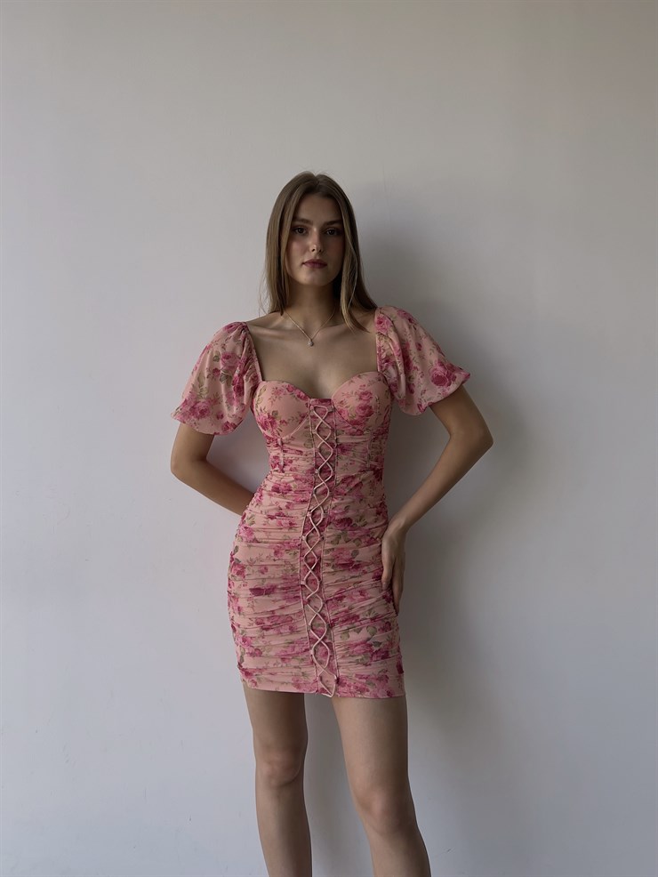 Çiçekli Kayık Yaka Önden Çapraz Şerit Detay Drapeli Italus Kadın Pudra Elbise 22Y000401