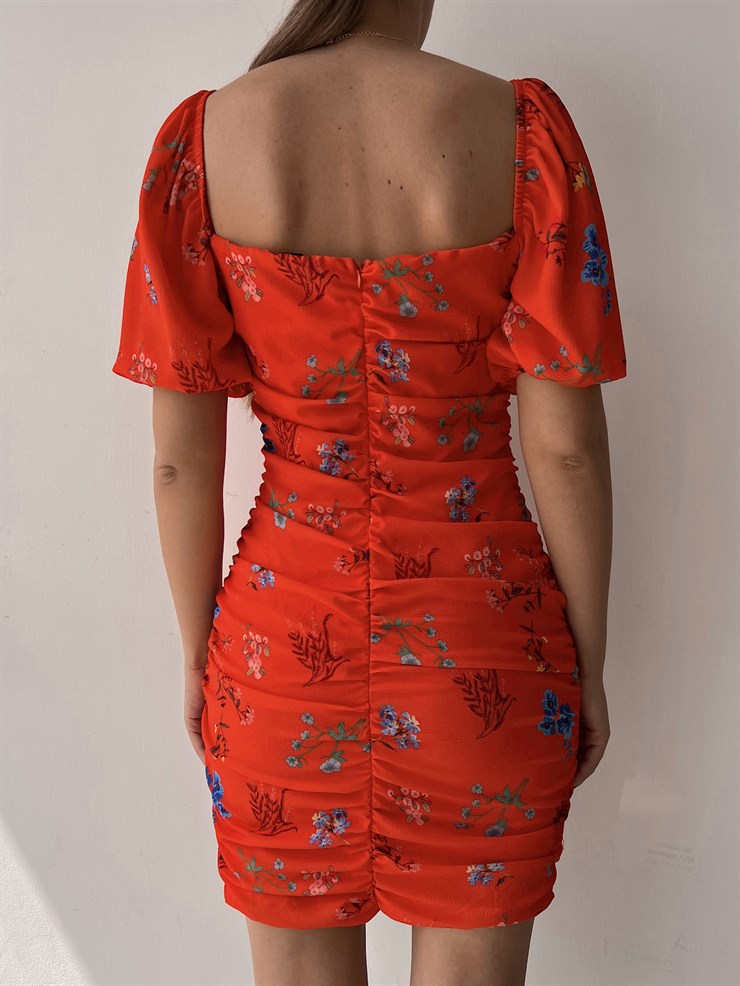 Çiçekli Önden Dikiş Detay Büzgülü Tavian Kadın Turuncu Elbise 22Y000321