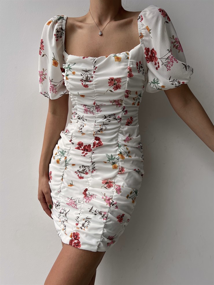 Çiçekli Önden Dikiş Detay Büzgülü Tavian Kadın Beyaz Elbise 22Y000321