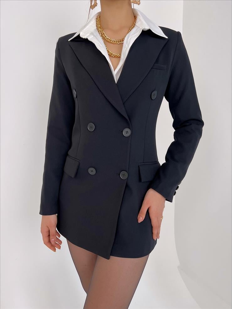 Çift Düğme Kapamalı Kruvaze Yaka Callie Kadın Siyah Blazer Ceket 23Y000019