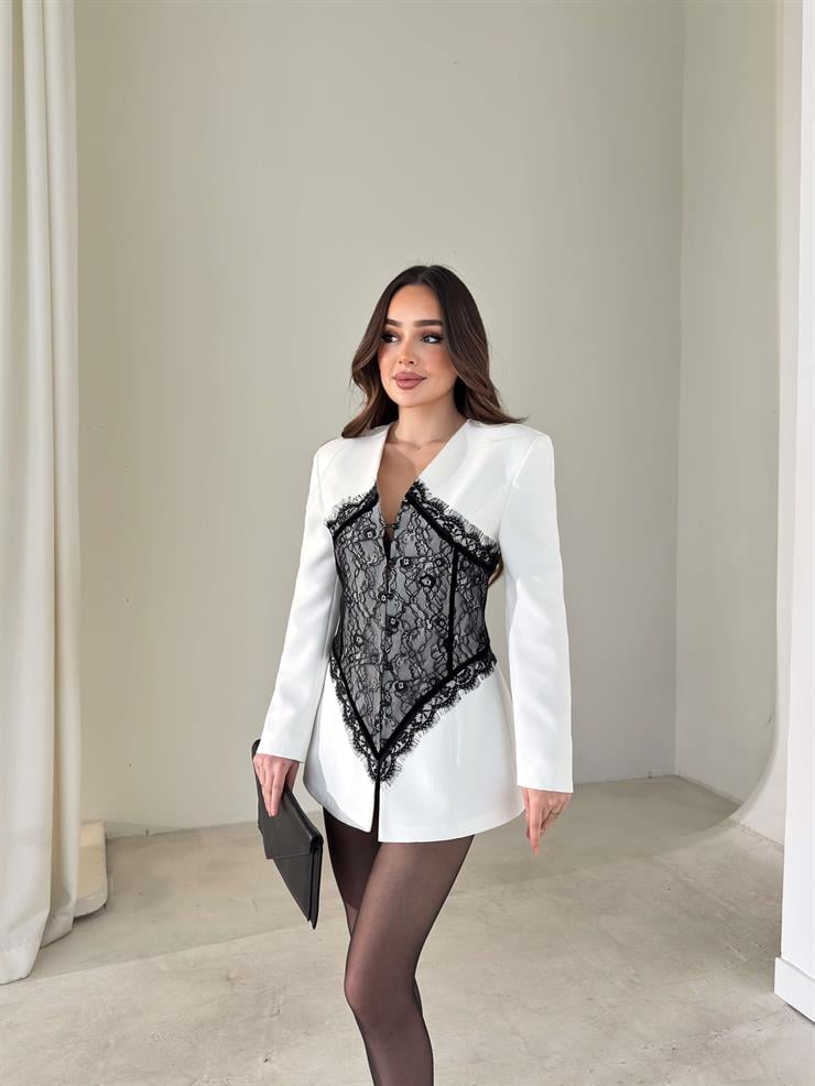 Dantel Detaylı Vatkalı Cilron Ekru Kadın Ceket 26Y010