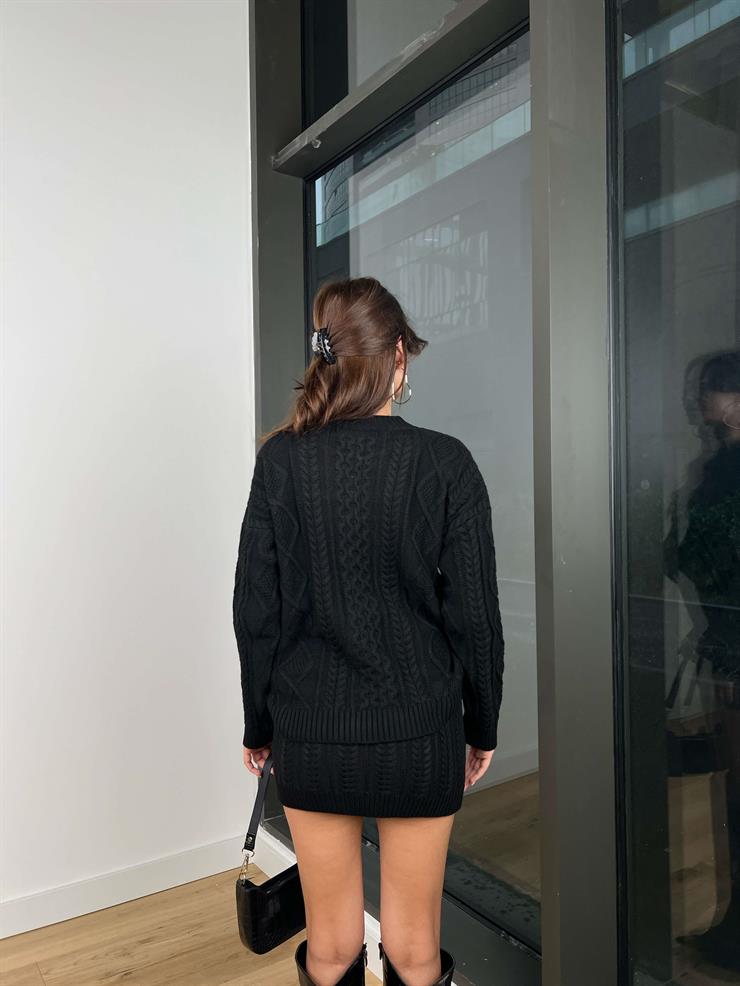 Bisiklet Yaka Kazak Mini Etek Conor Kadın Siyah Triko Takım 24k308