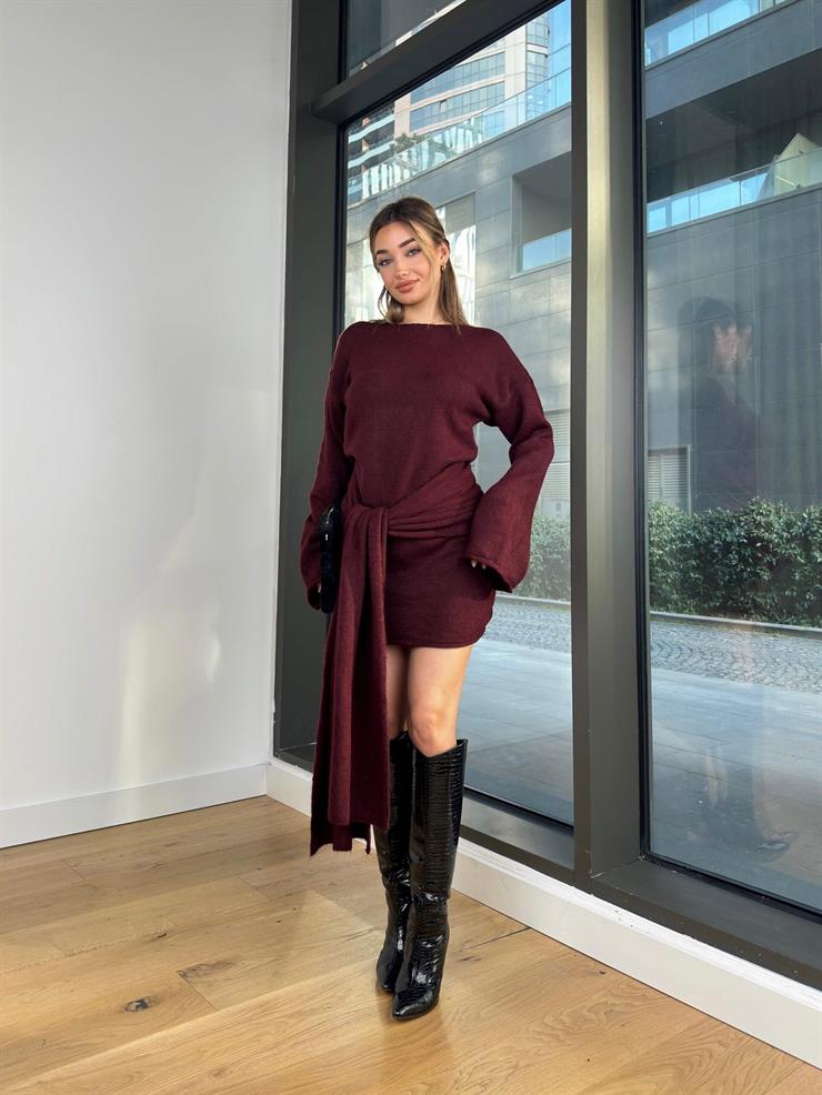 Kayık Yaka Uzun Kol Önden Bağlama Detaylı Corbus Bordo Kadın Triko Mini Elbise 25K491