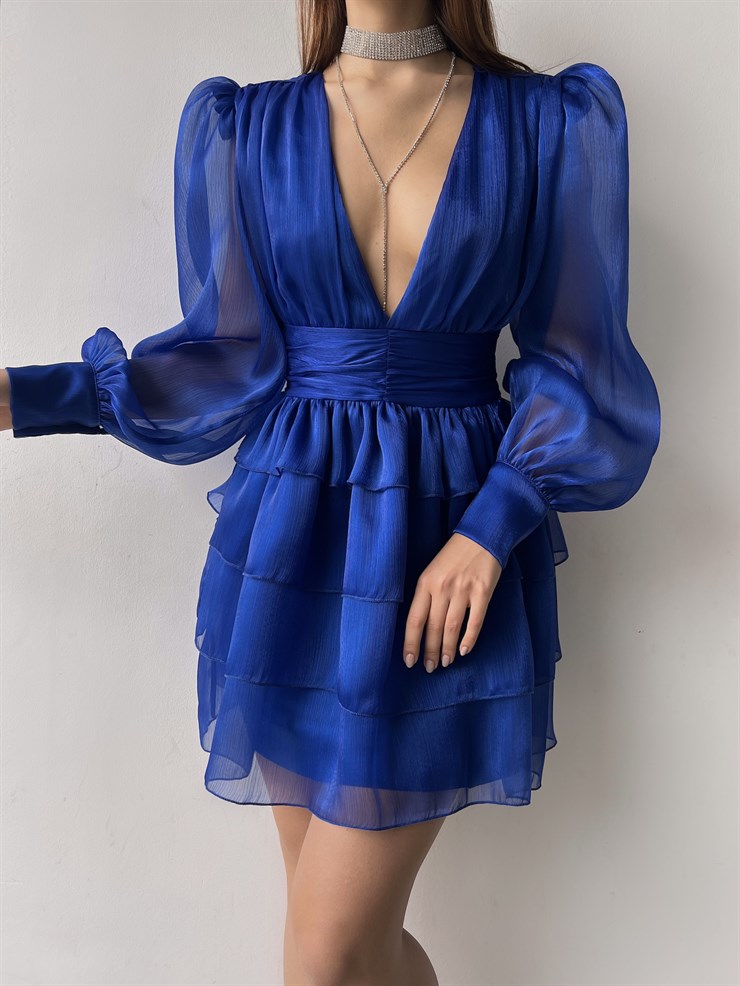 Derin V Yaka Belden Oturtmalı Tül Kol Crown Kadın Saks Fırfırlı Elbise 23K000314