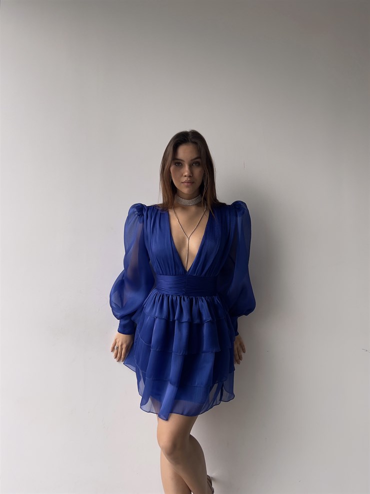 Derin V Yaka Belden Oturtmalı Tül Kol Crown Kadın Saks Fırfırlı Elbise 23K000314