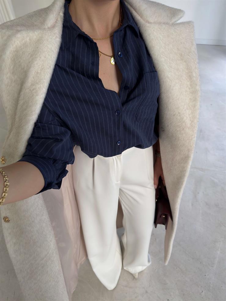 Çizgili Cepli Cyrus Lacivert Kadın Boyfriend Gömlek 26K216