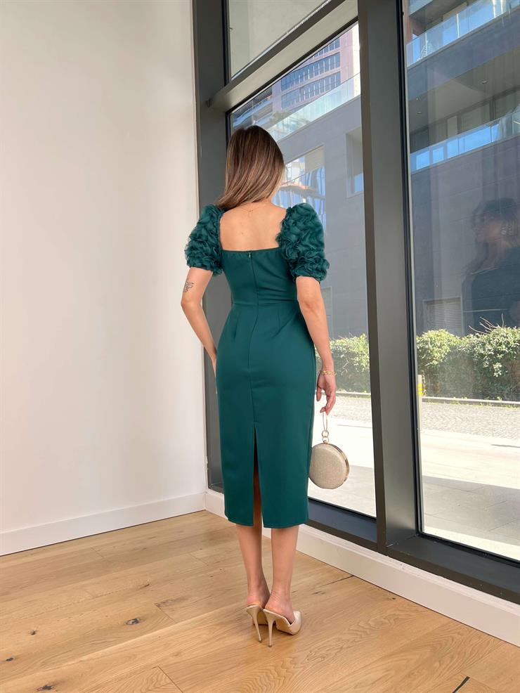 Kare Yaka Balon Kol İnci Detaylı Dael Kadın Zümrüt Midi Elbise 24Y512