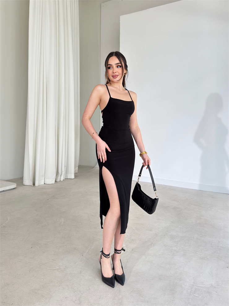 Sırtı İp Bağlamalı Arkası Drapeli Yırtmaçlı Dafi Siyah Kadın Elbise 26Y100