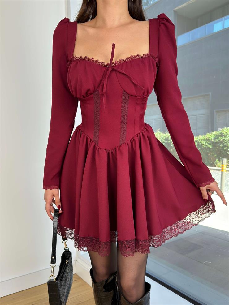 Dantel Detaylı Korse Görünümlü Uzun Kol Daiva Bordo Mini Elbise 25K229