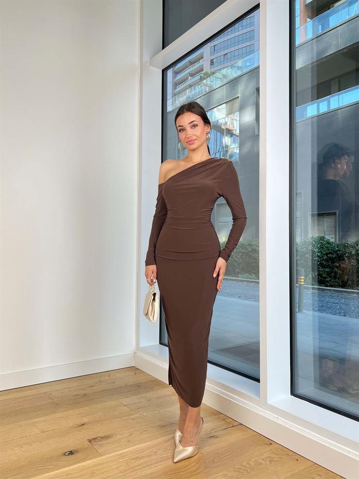 Tek Omuz Aksesuarlı Streç Drapeli Uzun Kol Dajana Kahve Kadın Elbise 25K183