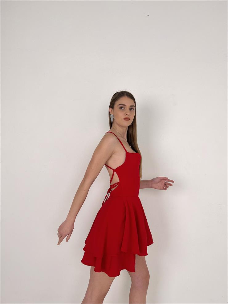 Sırt Dekolteli Volanlı Dalia Kadın Kırmızı Şort Tulum 22Y000075