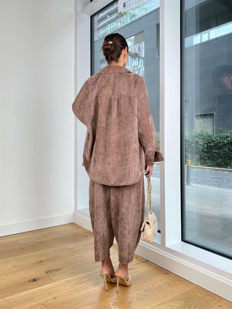 Çıtçıt Kapamalı Cepli Gömlek Beli Bağcıklı Şalvar Pantolon Dante Kadın Kahve Kadife Takım 24k000045