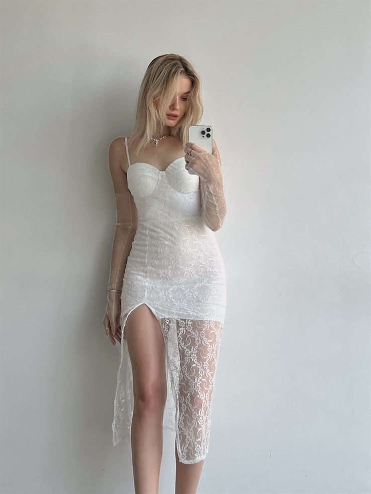 Dantel Göğüs Kuplu İnce Askılı Tavian Kadın Beyaz Yırtmaçlı Elbise 22Y000332