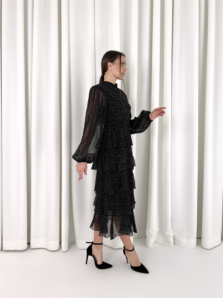 Yarım Balıkçı Yaka Uzun Tül Kol Darcy Kadın Siyah Midi Elbise 23K000447