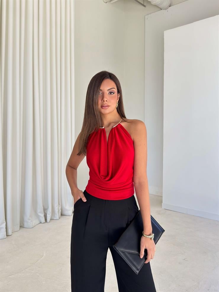 Boyundan Aksesuarlı Degaje Yaka Sırtı Lastikli Darian Kırmızı Kadın Bluz 26K227