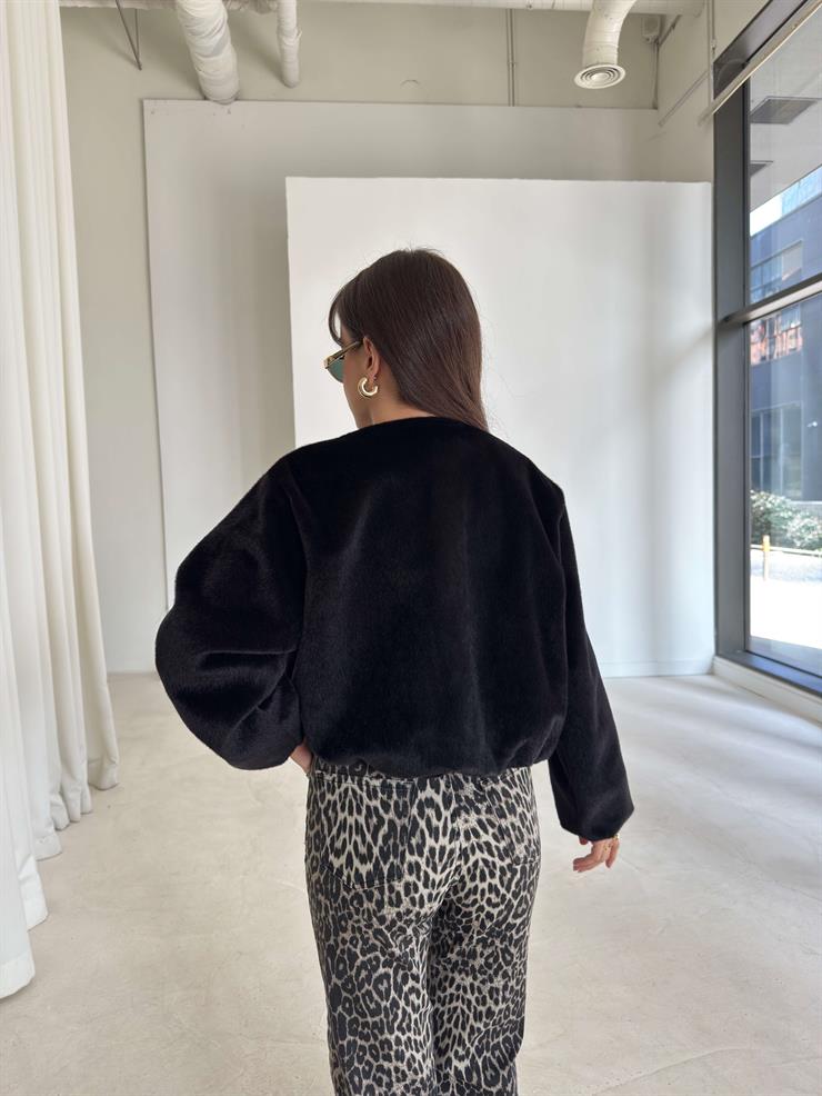 Önü Fermuarlı Gizli Cepli Bomber Darian Siyah Kadın Crop Ceket 26K219