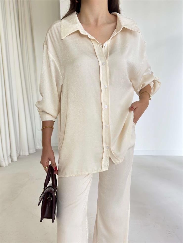 Düğme Detaylı Gömlek Ve Bol Paça Beli Lastikli Pantolon Darla Ekru Kadın Takım 26K011