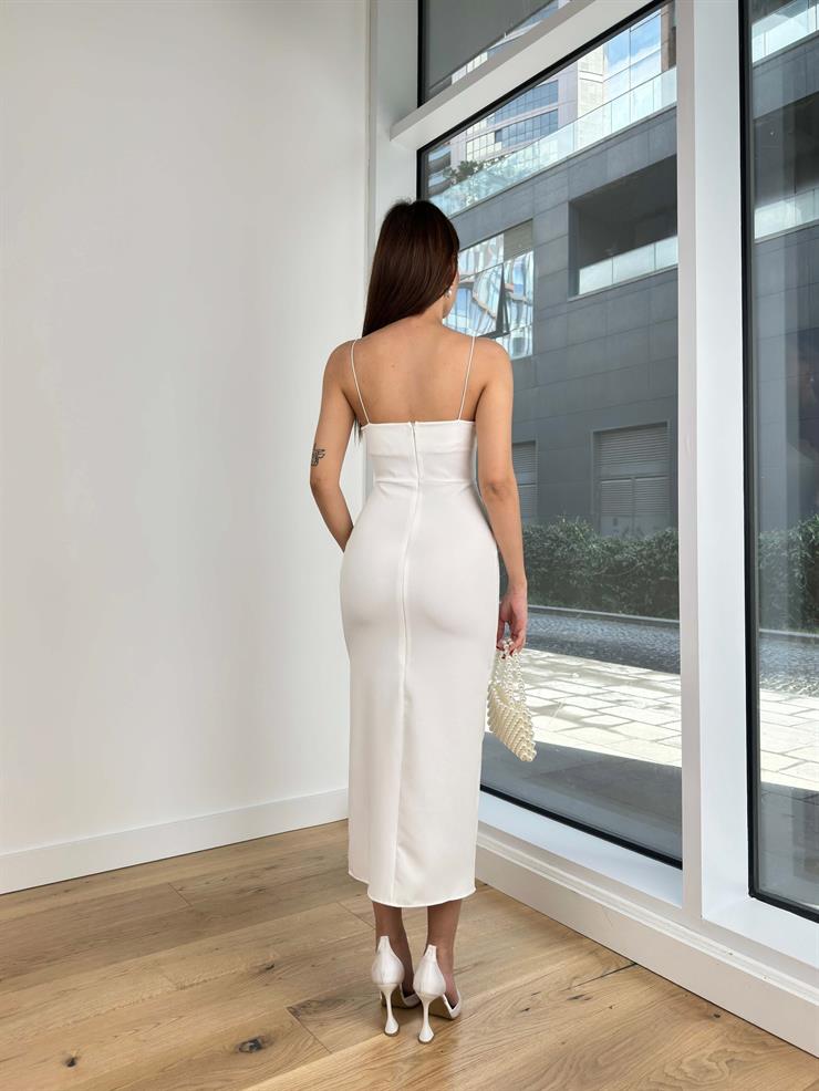 İnce Askılı Önü Asimetrik Kesim Darlin Kadın Beyaz Elbise 24Y192