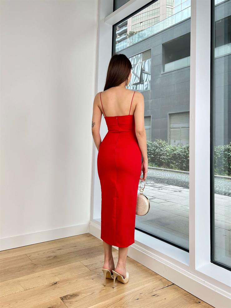 İnce Askılı Önü Asimetrik Kesim Darlin Kadın Kırmızı Elbise 24Y192