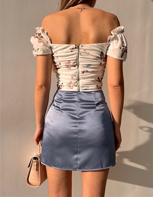 Kelebekli Açık Omuz Drapeli Dasia Kadın Beyaz Crop Bluz 22K000618