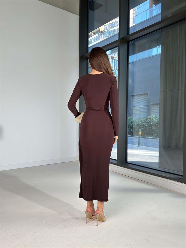 Drapeli Kapalı Yırtmaç Detaylı Dawn Kahve Kadın elbise 26K019