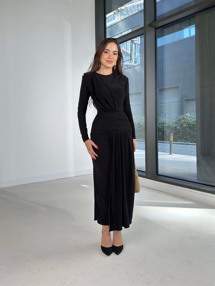 Drapeli Kapalı Yırtmaç Detaylı Dawn Siyah Kadın elbise 26K019