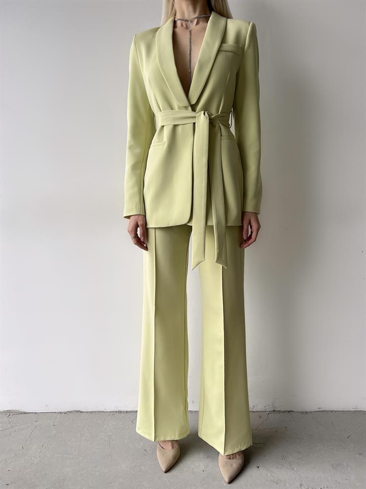 Kruvaze Yaka Belden Kuşaklı Ceket Yüksek Bel Bol Paça Pantolon Defınır Kadın Fıstık Yeşili Takım 23Y000252