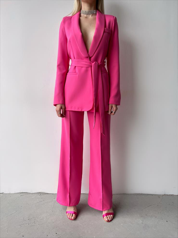 Kruvaze Yaka Belden Kuşaklı Ceket Yüksek Bel Bol Paça Pantolon Defınır Kadın Fuşya Takım 23Y000252