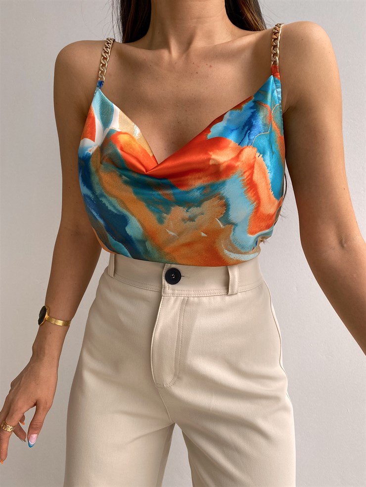 Degaje Yaka Desenli Zincir Askı Kadın Renkli Bluz 21Y000240