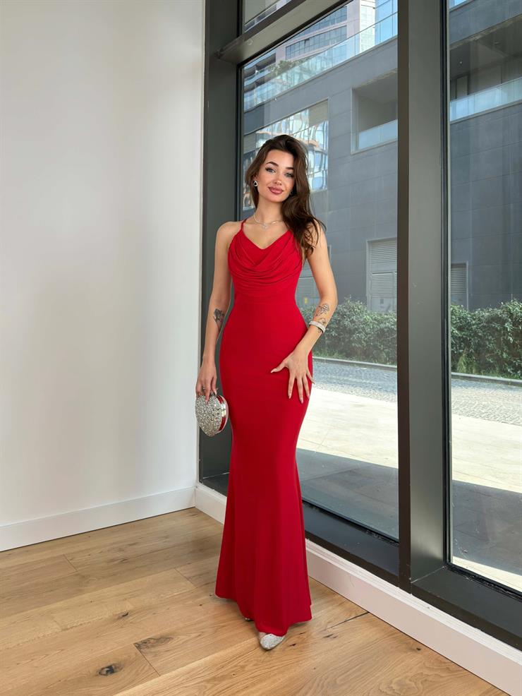 Degaje Yaka İnce Arkadan Çapraz Askılı Uliana Kadın Kırmızı Elbise 23Y000152