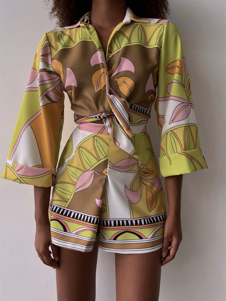 Desenli Duble Kol Bağlamalı Gömlek Pileli Şort Brittin Kadın Sarı İkili Takım 22K000637