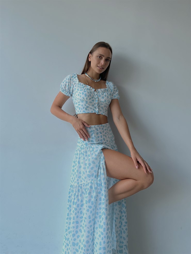 Desenli Üst Düğme Kapamalı Kol Lastikli Eteği Yırtmaçlı ve Fermuar Kapamalı Telma Kadın Mavi İkili Takım 22Y000512