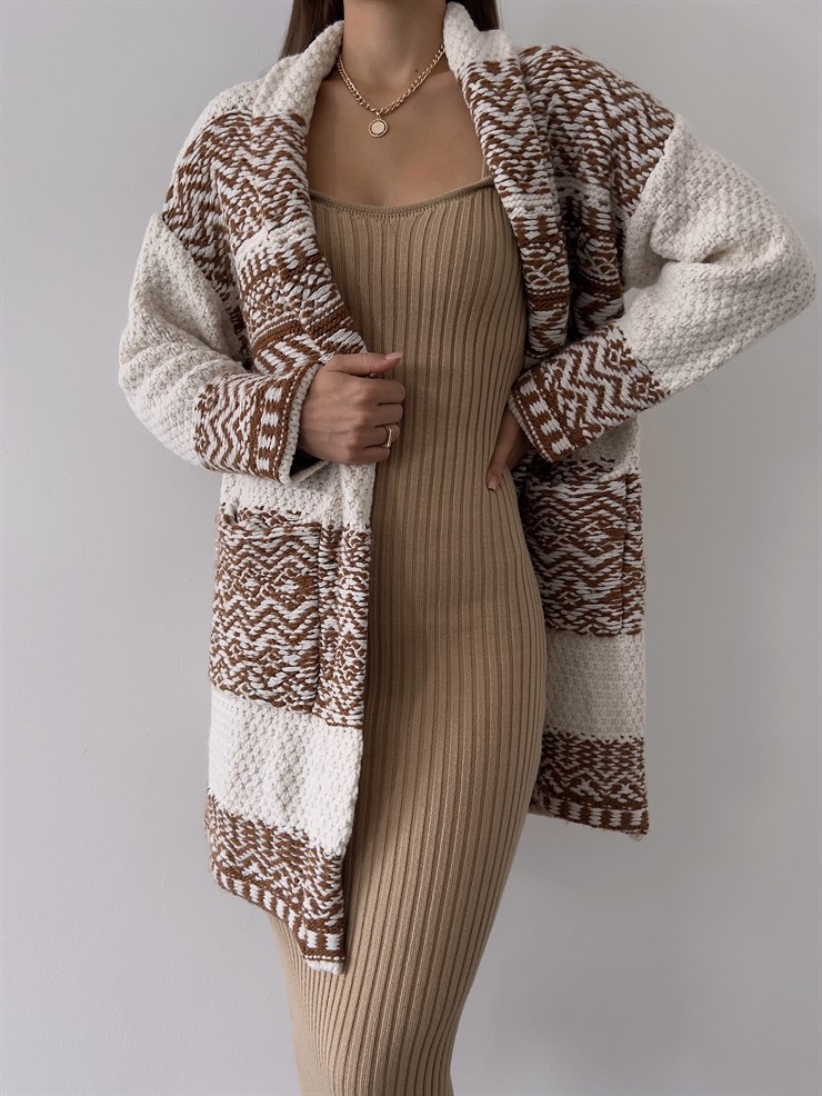 Desenli Uzun Kol Yanları Cepli Kapamasız Shaun Kadın Taba Uzun Hırka 23K000187