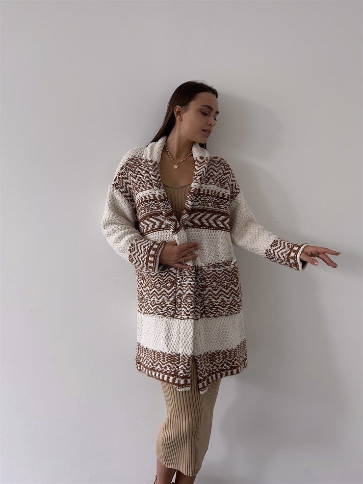 Desenli Uzun Kol Yanları Cepli Kapamasız Shaun Kadın Taba Uzun Hırka 23K000187