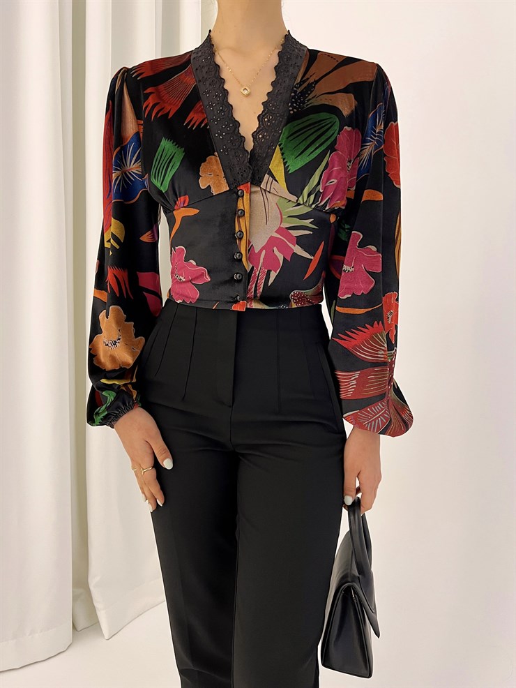 Desenli V Yaka Kol Ucu Lastikli Austin Kadın Siyah Kadife Bluz 23K000404