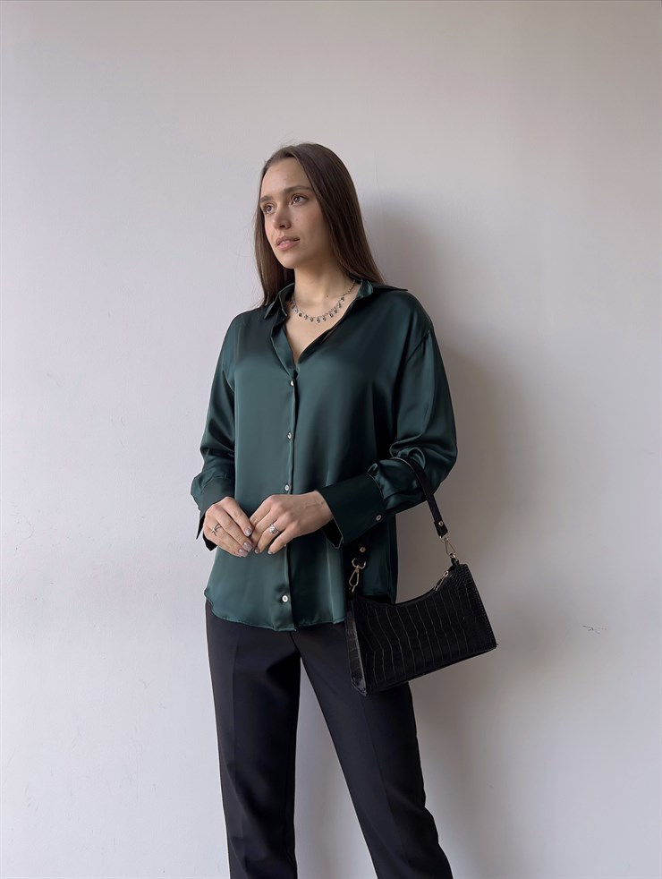 Düğme Kapamalı Devil Kadın Zümrüt Saten Gömlek 23K000381