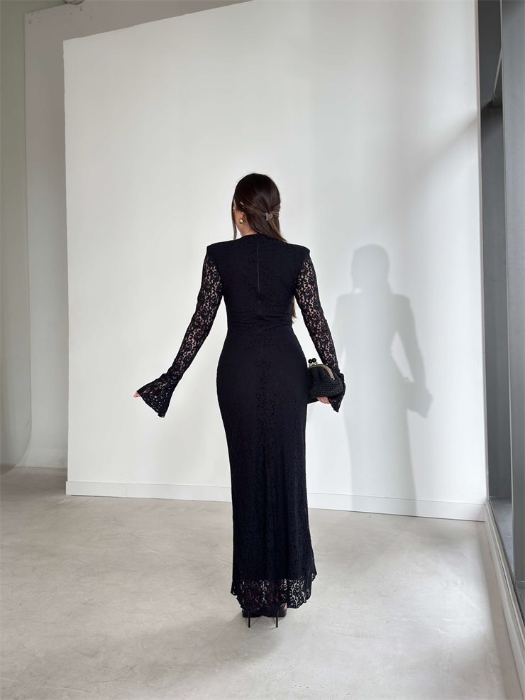 Vatkalı Dantelli Çan Kol Drape Detaylı Maxi Siyah Diana Kadın Elbise 26Y127