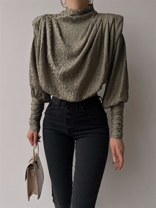 Leopar Desen Dik Yaka Omuz Büzgülü Kadın Yeşil Bluz 22K000406