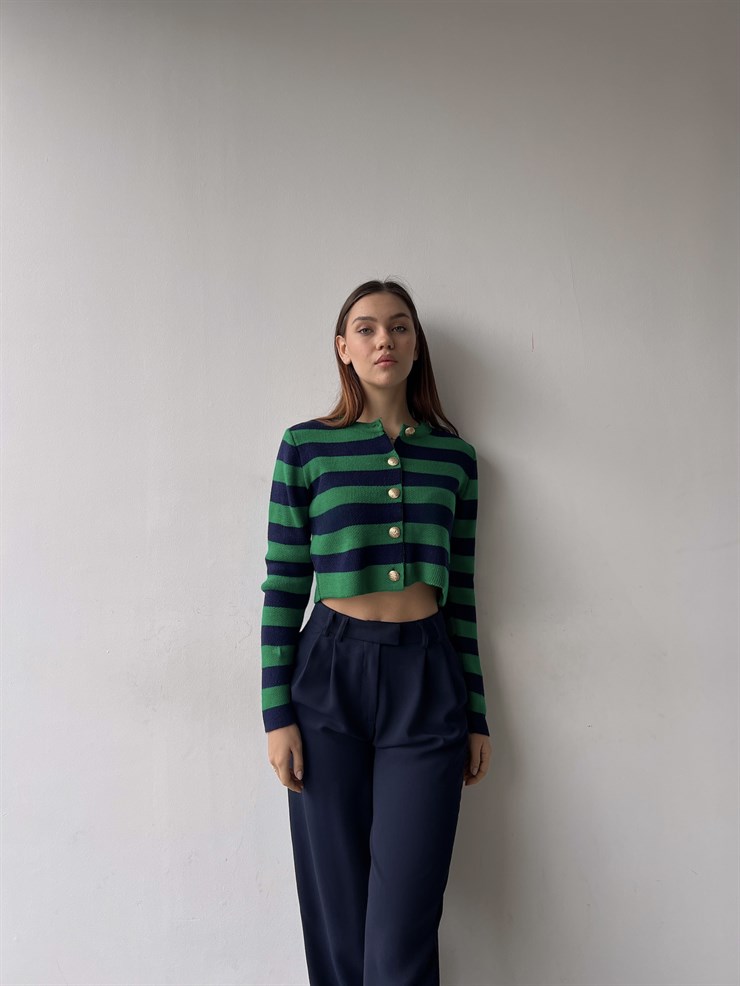 Ön Düğme Kapamalı Bisiklet Yaka Uzun Kollu Dina Kadın Zümrüt Hırka 23K000300