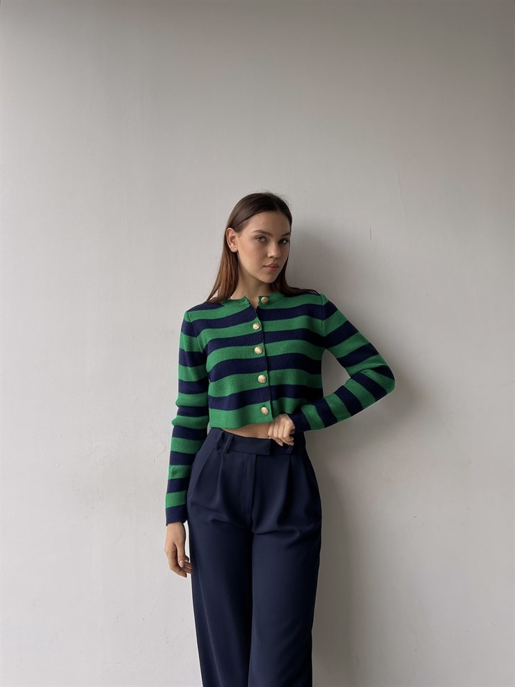 Ön Düğme Kapamalı Bisiklet Yaka Uzun Kollu Dina Kadın Zümrüt Hırka 23K000300