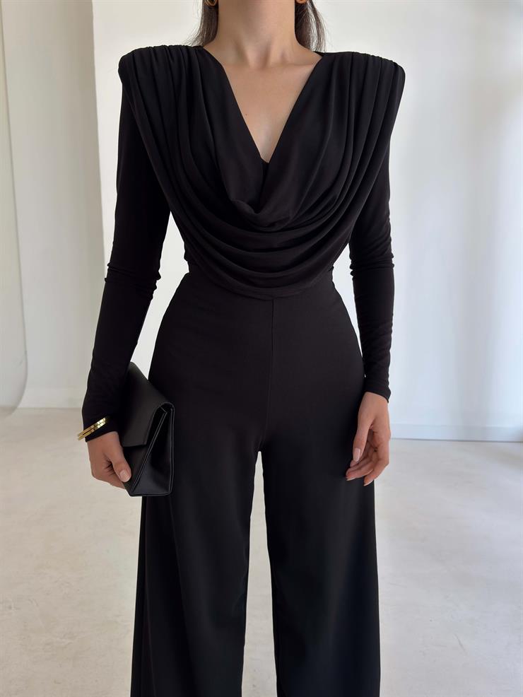 Omzu Vatkalı Uzun Kol Degaje Yaka Dinre Kadın Siyah Bluz 26K101