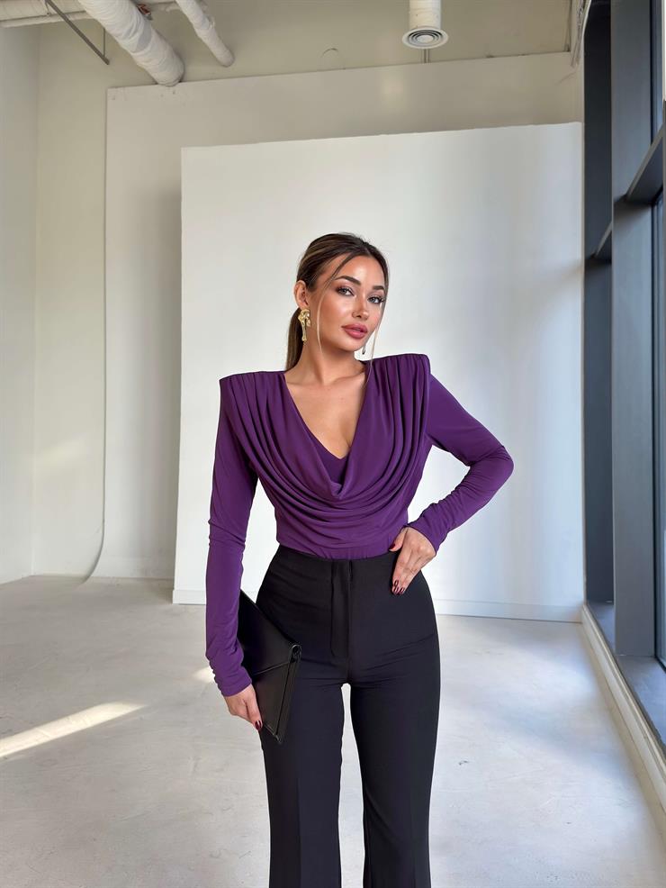 Omzu Vatkalı Uzun Kol Degaje Yaka Dinre Kadın Mor Bluz 26K101