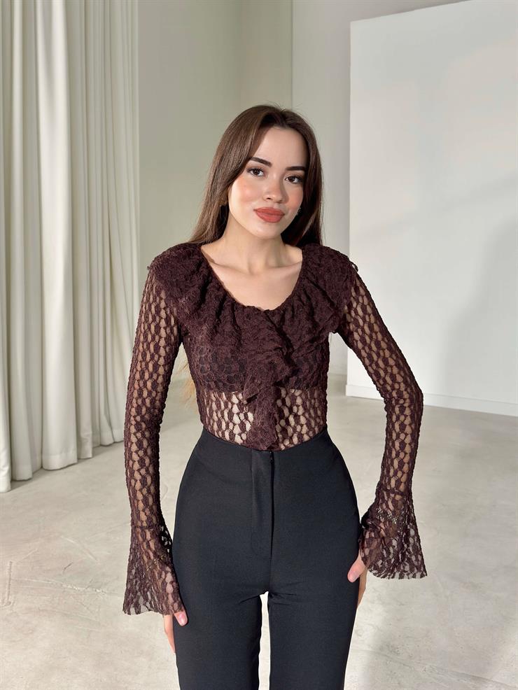 Fırfır Detaylı V Yaka Dantelli Dırand Kahve Kadın Bluz 26K355