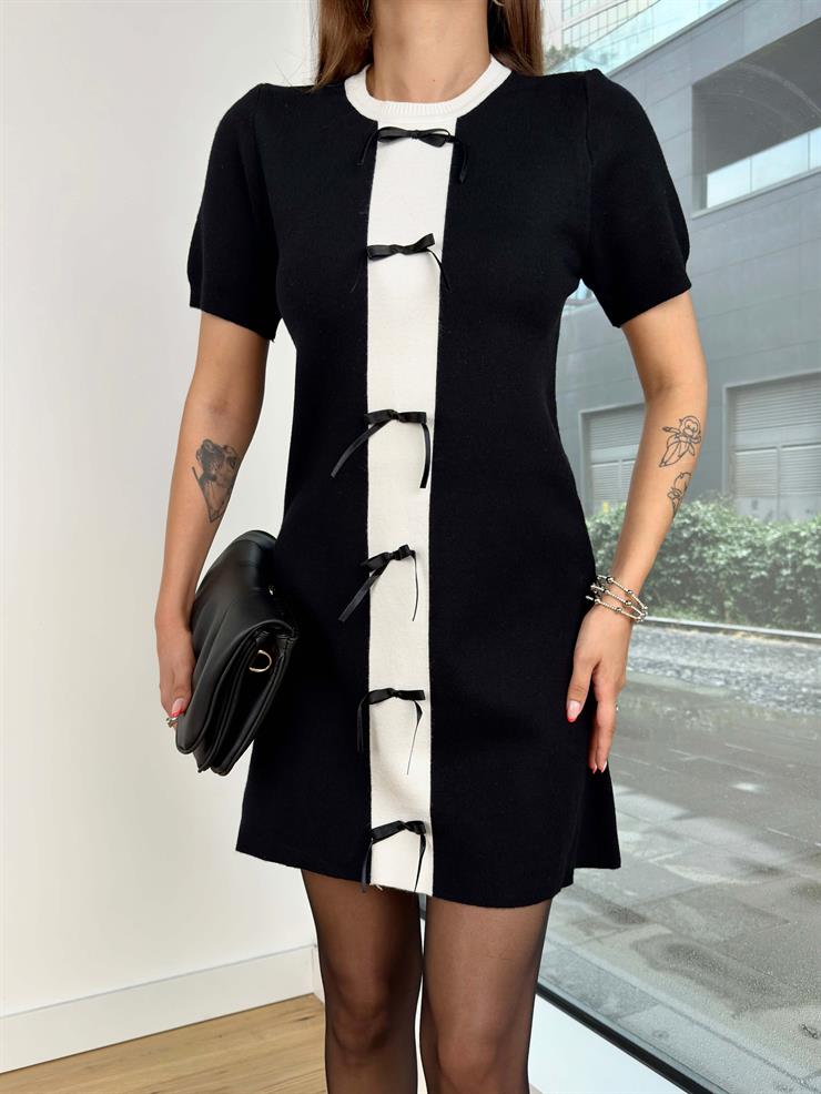 Kısa Kol Önü Fiyonk Kurdele Detaylı Dita Kadın Siyah Mini Triko Elbise 25K053