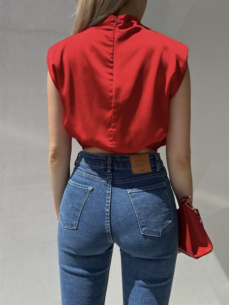 Dökümlü Vatkalı Omuz Lastikli Bel Fornax Kadın Kırmızı Bluz 22Y000339