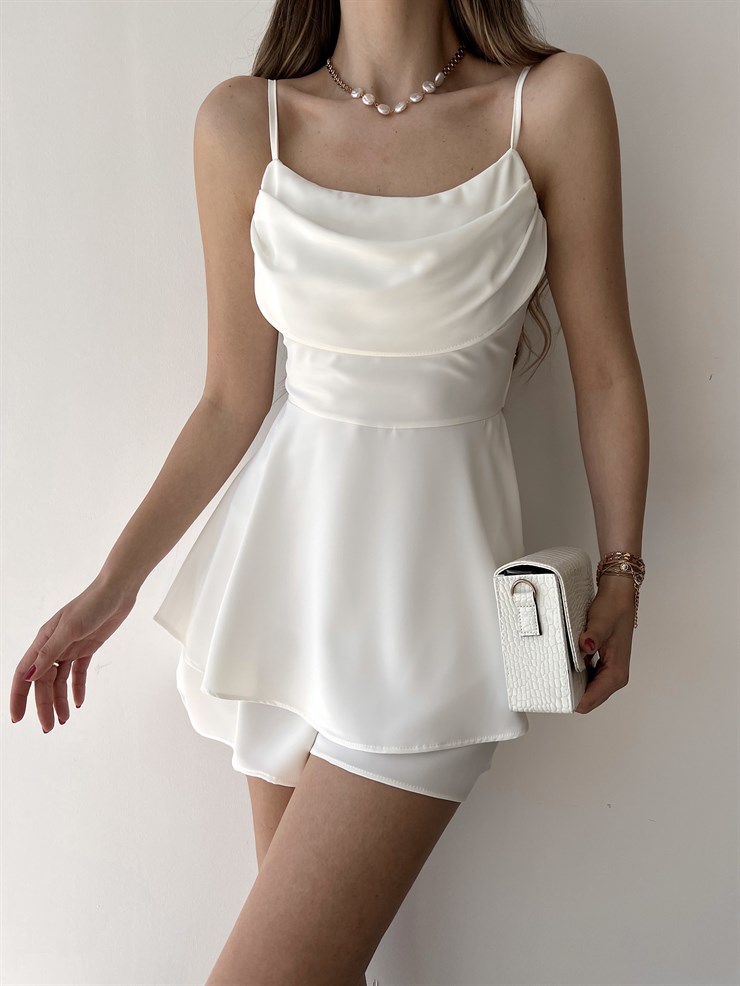 Dökümlü Yaka Eteği Fırfırlı Heather Kadın Beyaz Şort Tulum 22Y000033