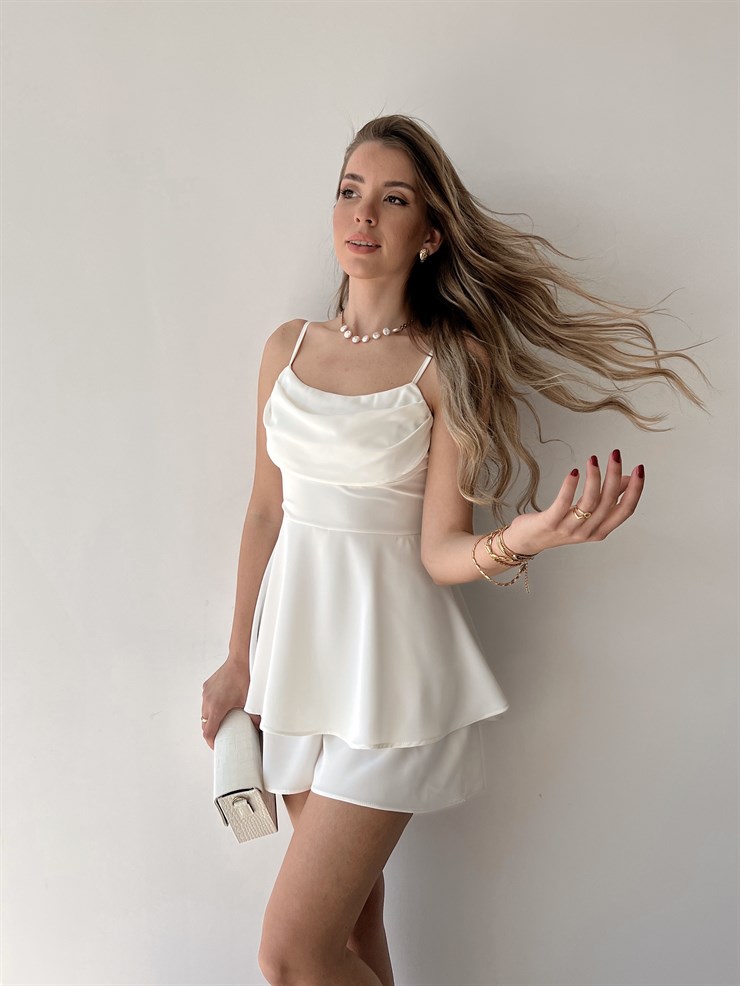 Dökümlü Yaka Eteği Fırfırlı Heather Kadın Beyaz Şort Tulum 22Y000033